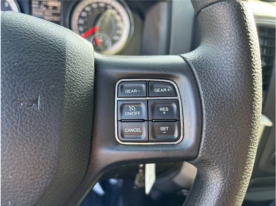 Used 2017 RAM 1500 Classic SLT image 22