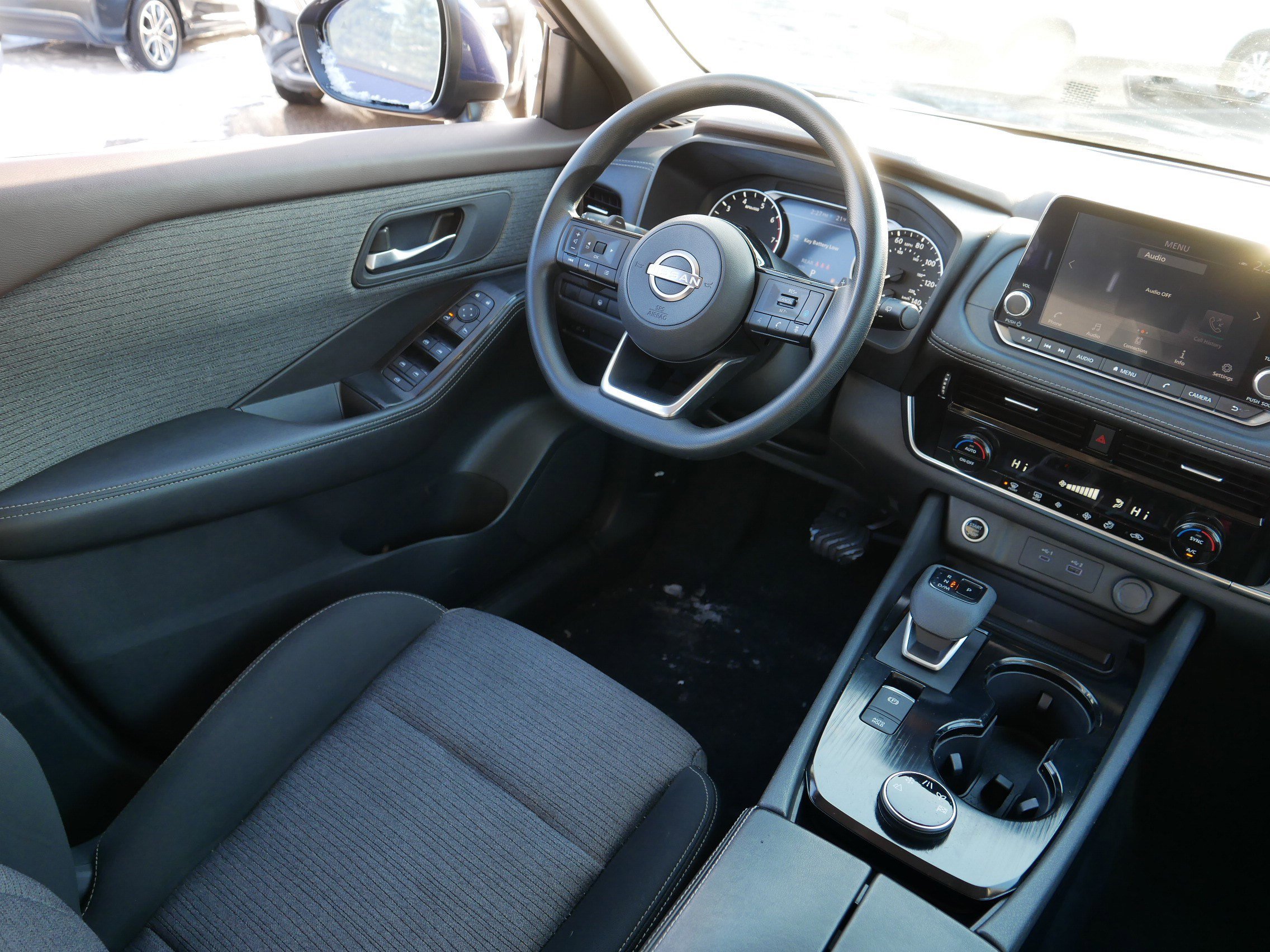 Certified 2022 Nissan Rogue SV image 9