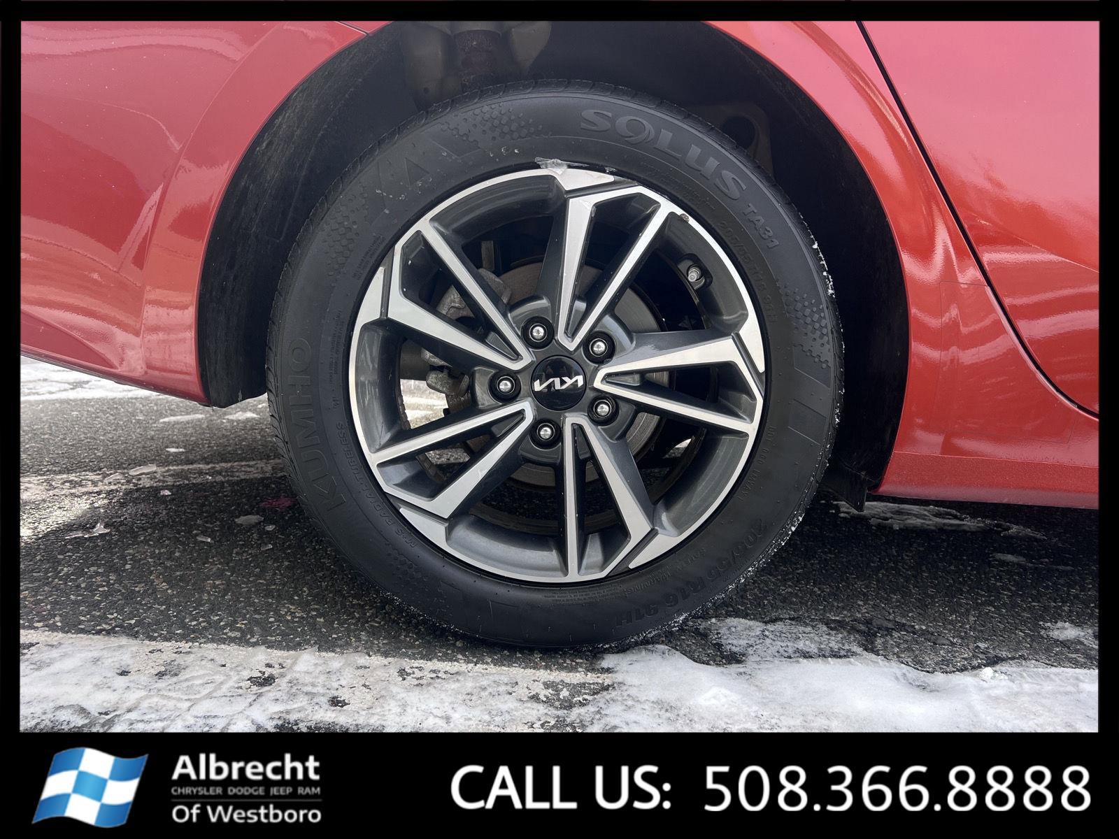 Used 2023 Kia Forte LXS image 30