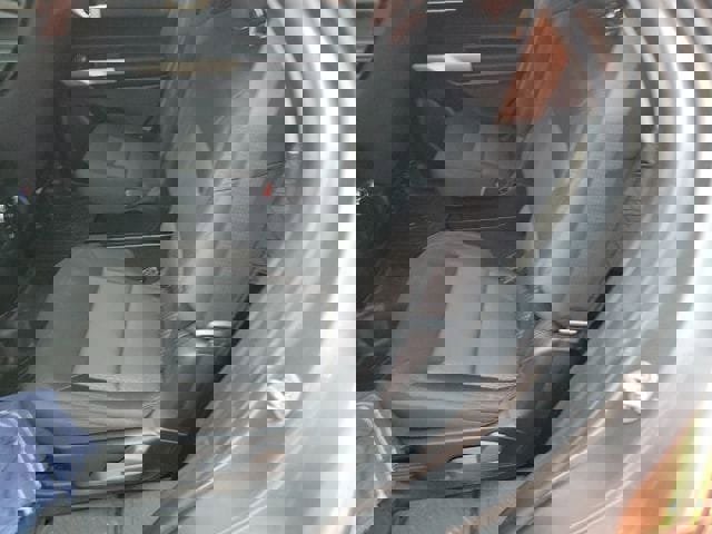 Used 2022 Ford Explorer XLT image 7