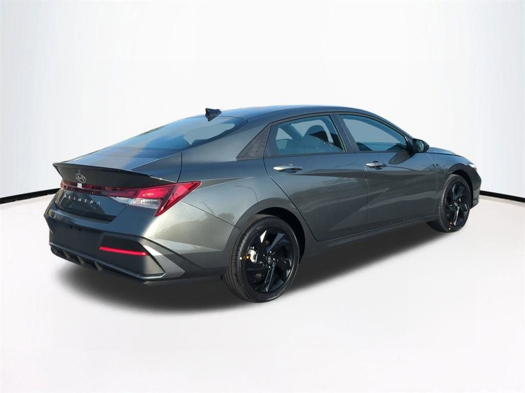 New 2026 Hyundai Elantra Sport w/ Cargo Package image 5