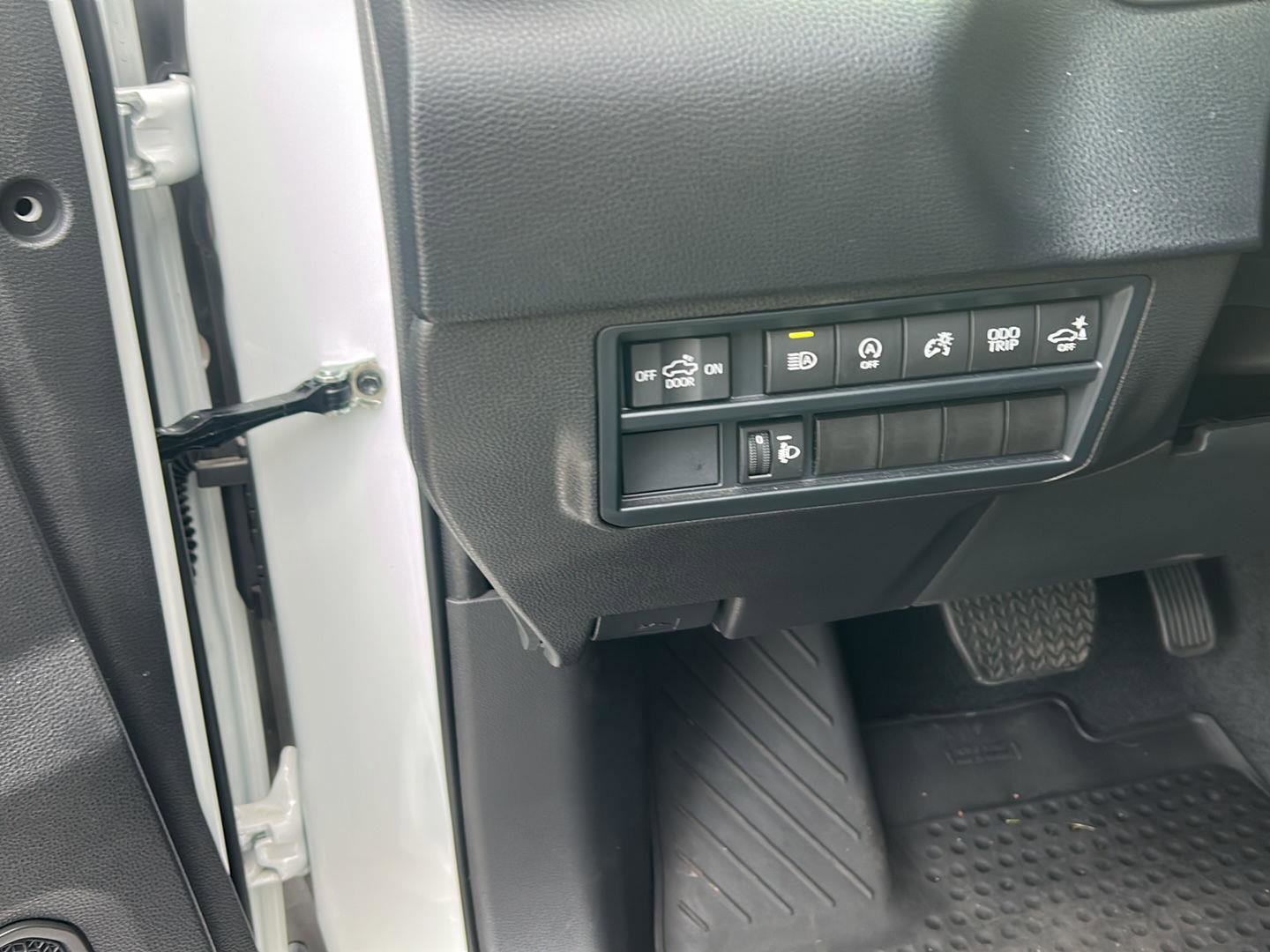 Used 2025 Toyota Tundra SR5 image 14