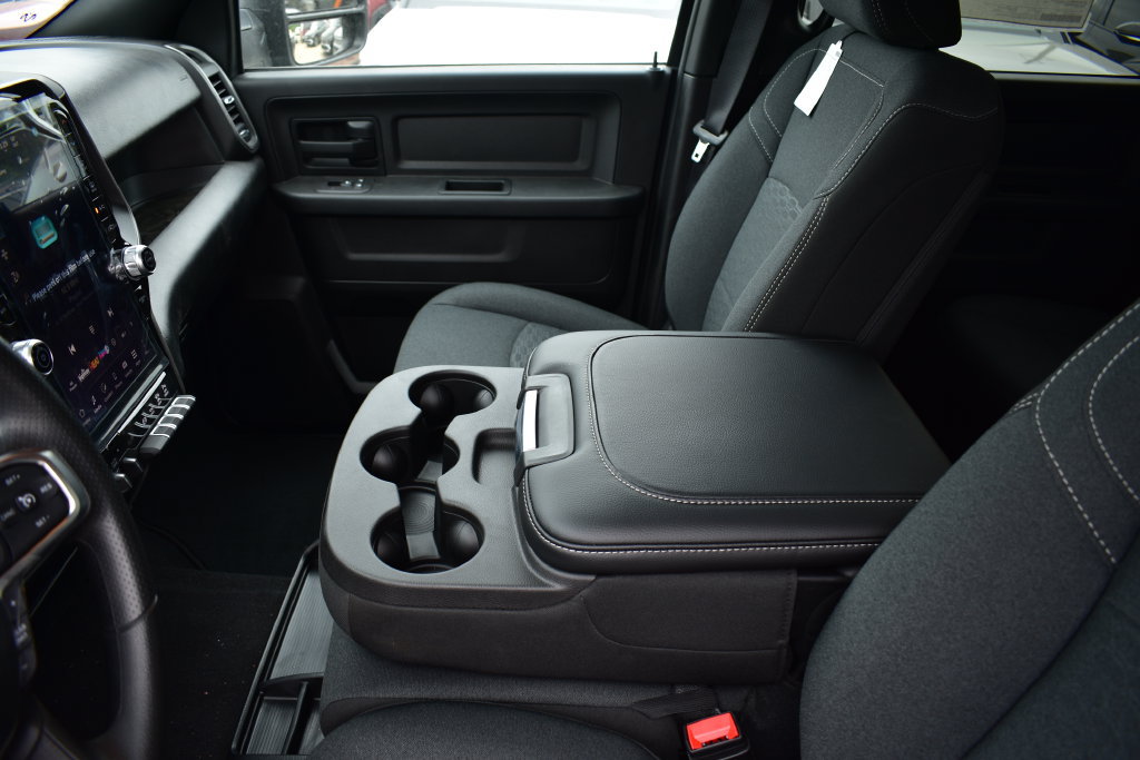 New 2026 RAM 3500 Tradesman AWD/4WD image 24