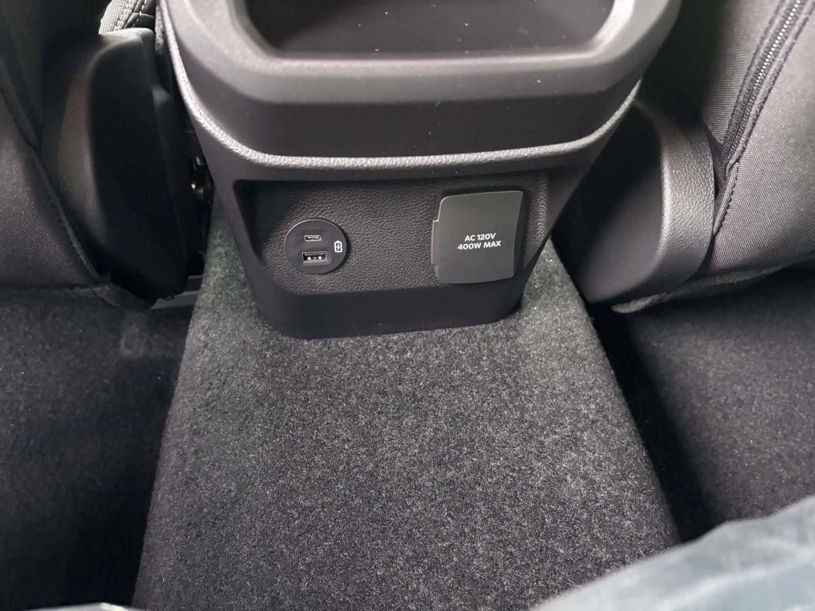 New 2025 Ford Ranger XLT w/ Equipment Group 301A High image 32