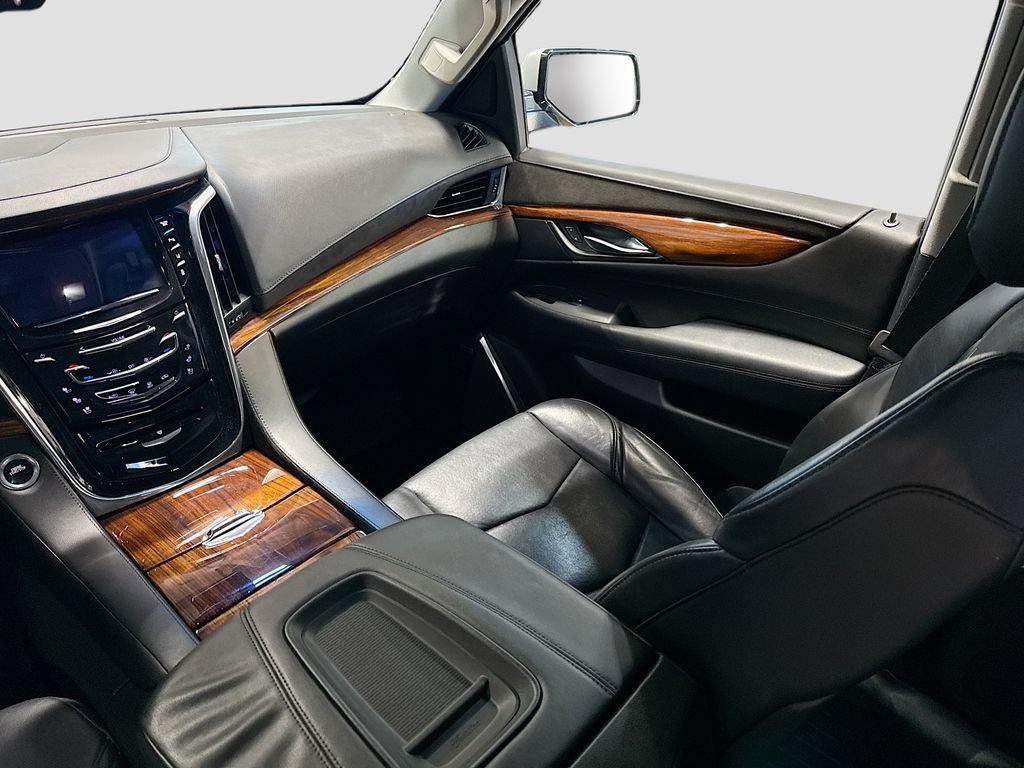 Used 2015 Cadillac Escalade ESV Premium AWD/4WD image 25