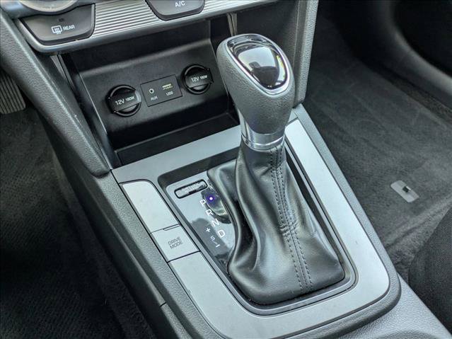Used 2019 Hyundai Elantra SE w/ Cargo Package FWD image 12