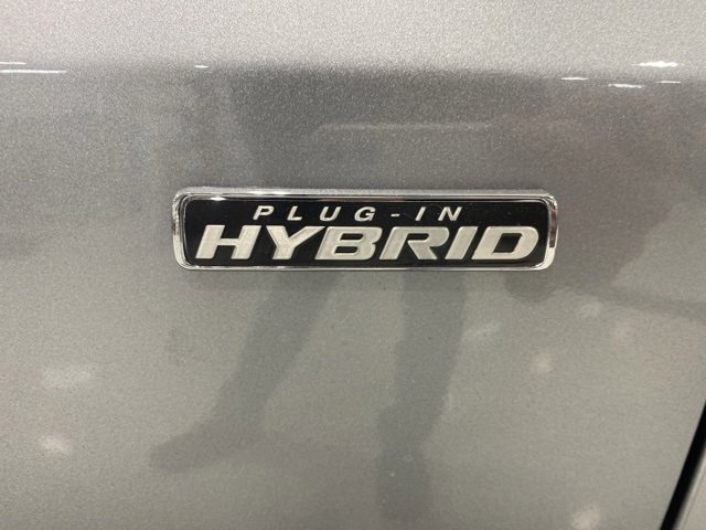 New 2024 Ford Escape SE image 7