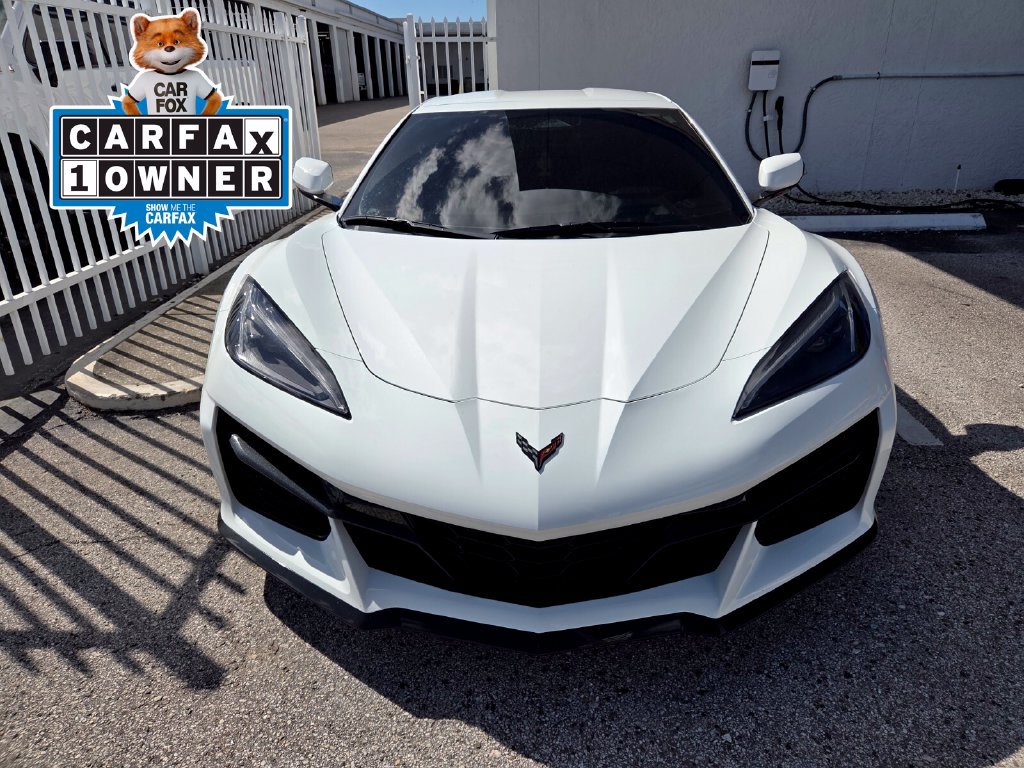 Used 2026 Chevrolet Corvette Z06 RWD image 2