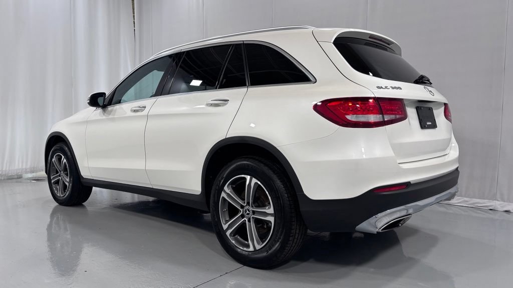 Used 2017 Mercedes-Benz GLC 300 4MATIC image 8