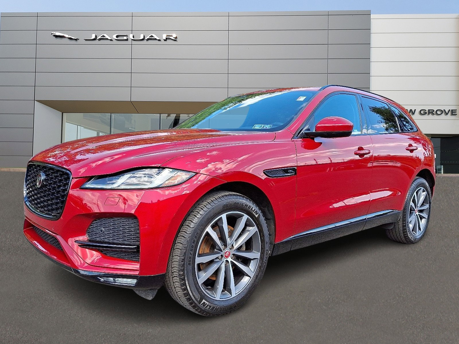 Used 2022 Jaguar F-PACE S image 1