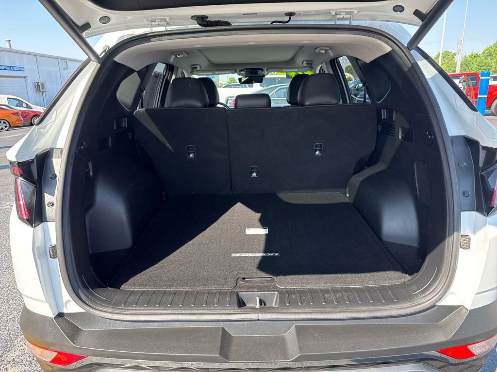Used 2022 Hyundai Tucson Limited w/ Cargo Package FWD image 27