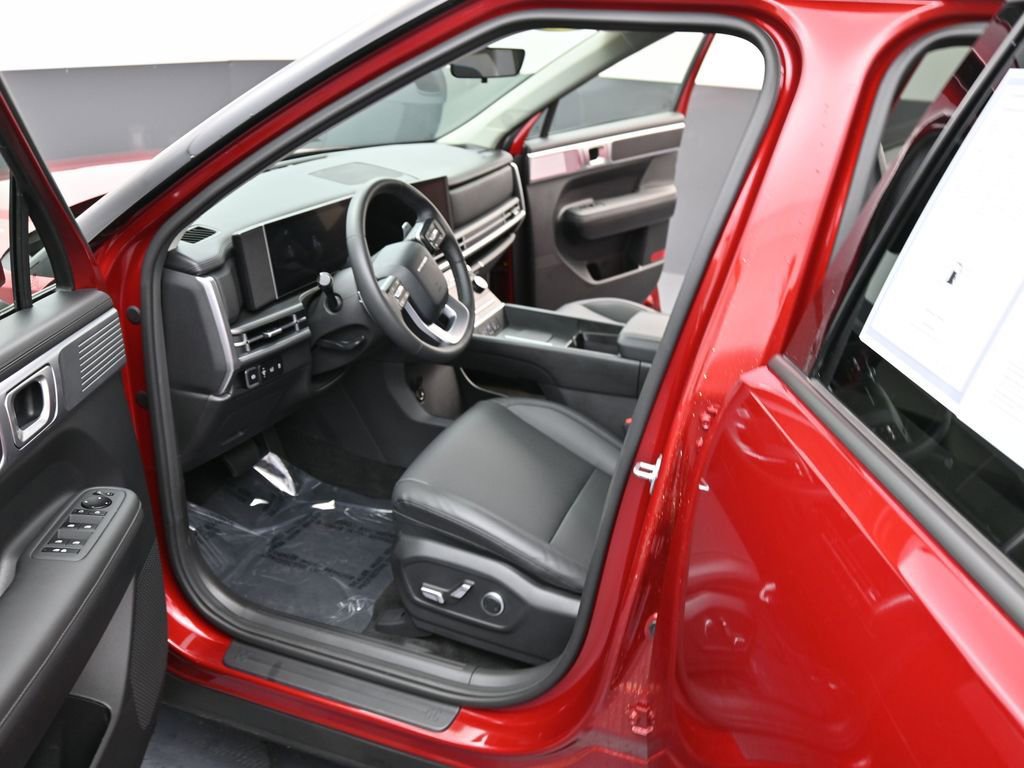 Used 2025 Hyundai Santa Fe SEL image 12