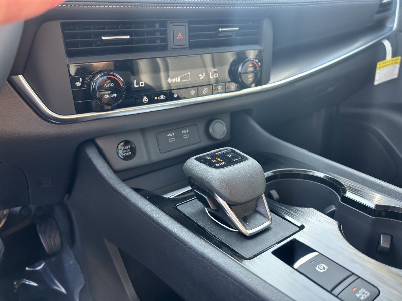 New 2026 Nissan Rogue SV image 25