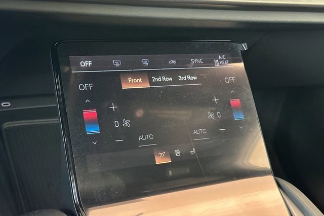 New 2026 Cadillac Vistiq Luxury w/ LPO, Floor Liner Package image 20