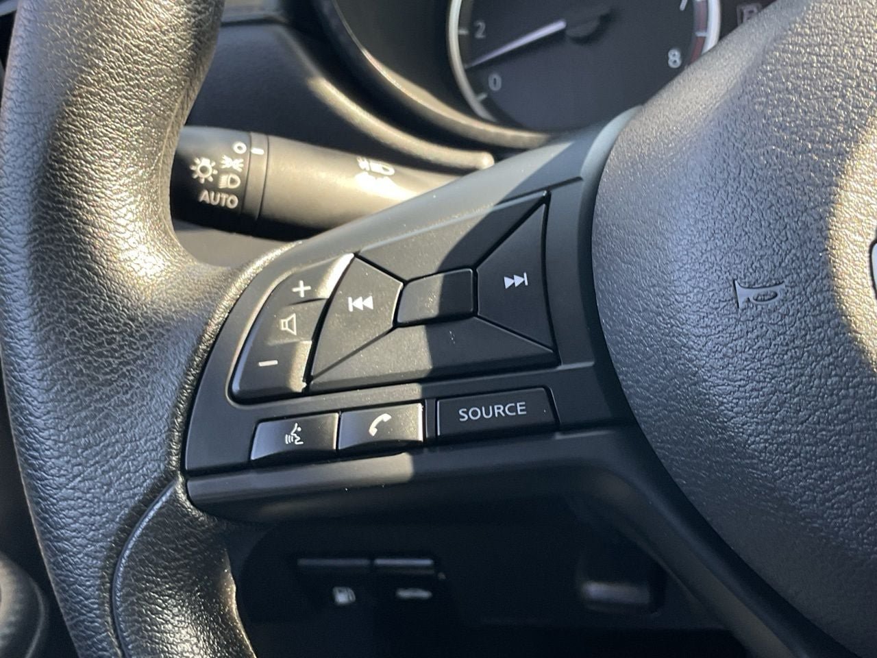 Used 2025 Nissan Versa S w/ Trunk Package FWD image 24