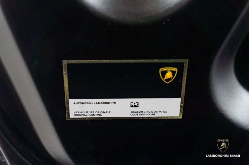 Used 2006 Lamborghini Murcielago Roadster image 9