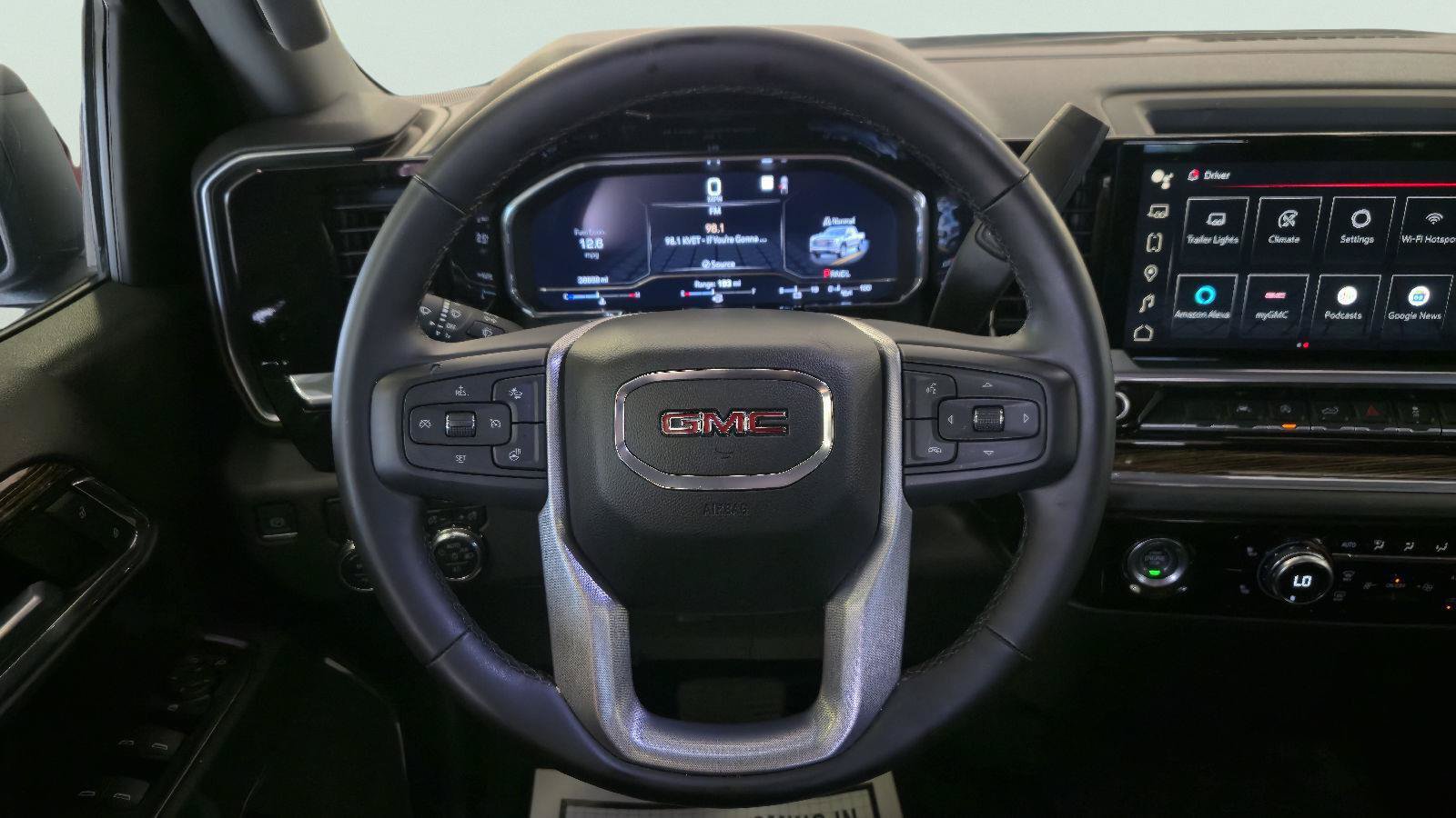 Used 2023 GMC Sierra 1500 Elevation RWD image 14