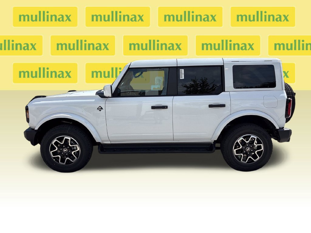 New 2026 Ford Bronco Outer Banks AWD/4WD image 13