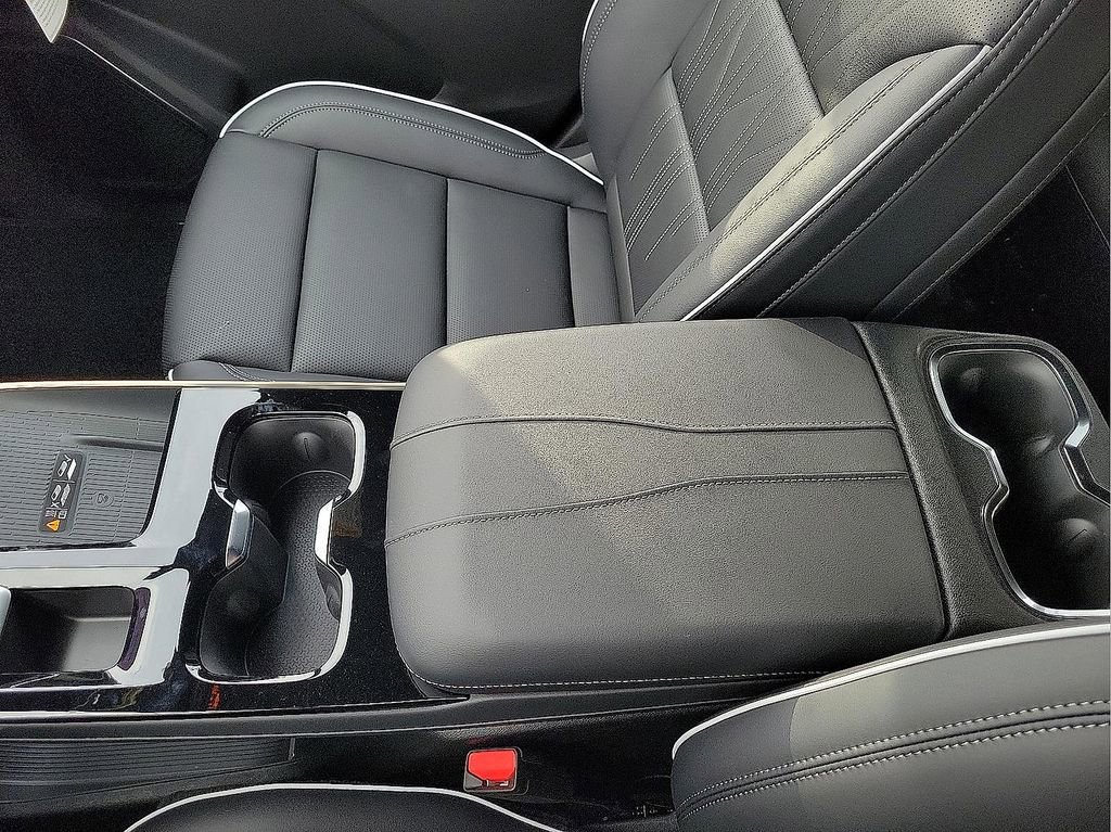 New 2026 Buick Enclave Avenir w/ Super Cruise Package FWD image 20