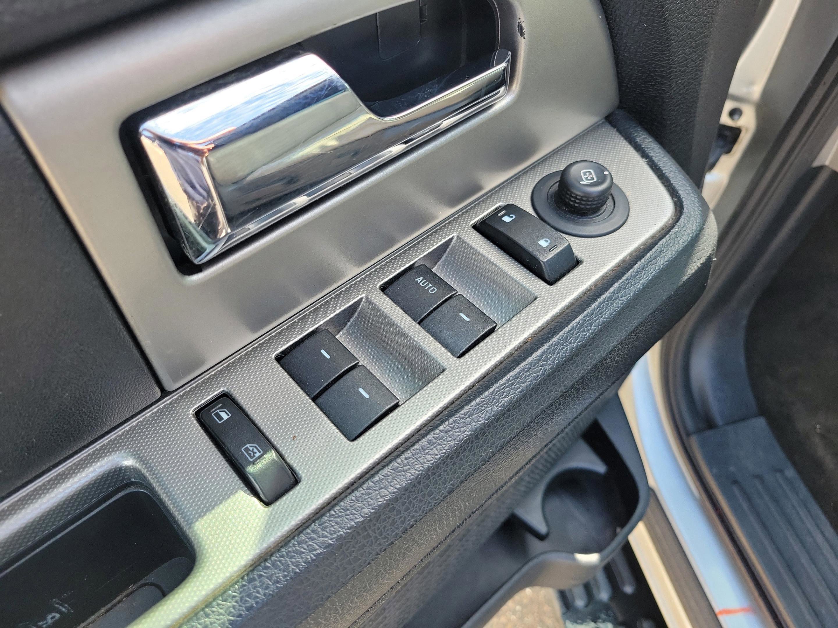 Used 2017 Ford Expedition XLT AWD/4WD image 21