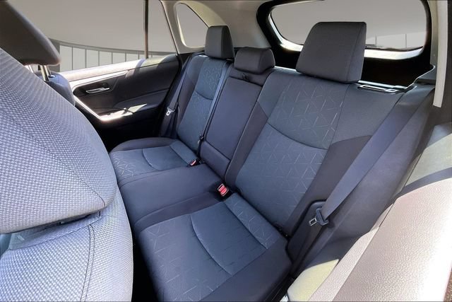 Used 2025 Toyota RAV4 XLE FWD image 20