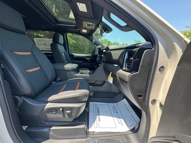 New 2026 GMC Sierra 2500 AT4 w/ AT4 Premium Plus Package AWD/4WD image 25