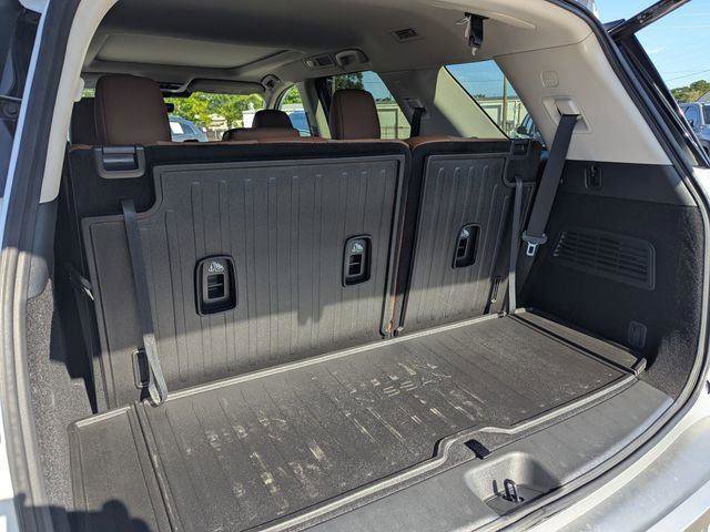 Used 2025 Nissan Pathfinder Platinum w/ Cargo Package image 13