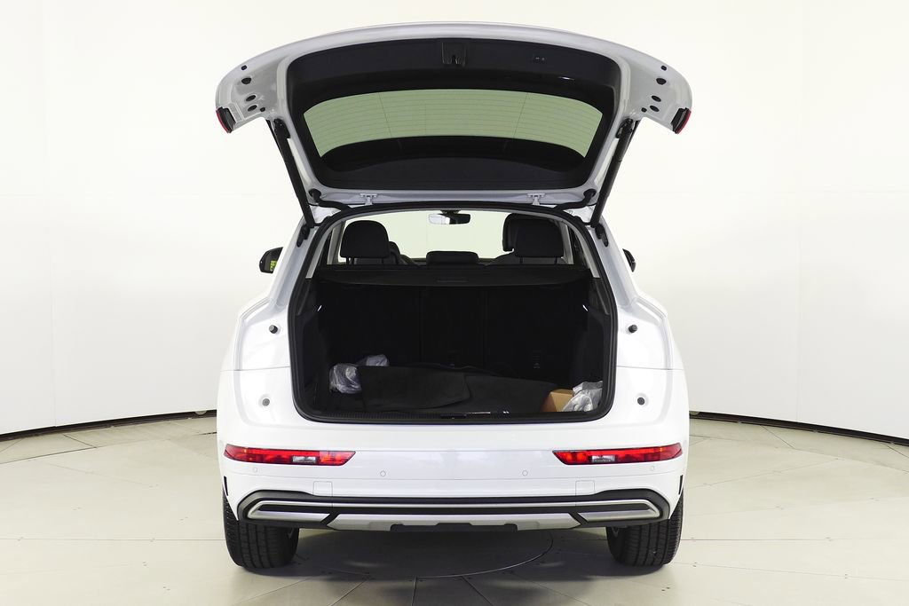 Used 2023 Audi Q5 2.0T Premium image 10