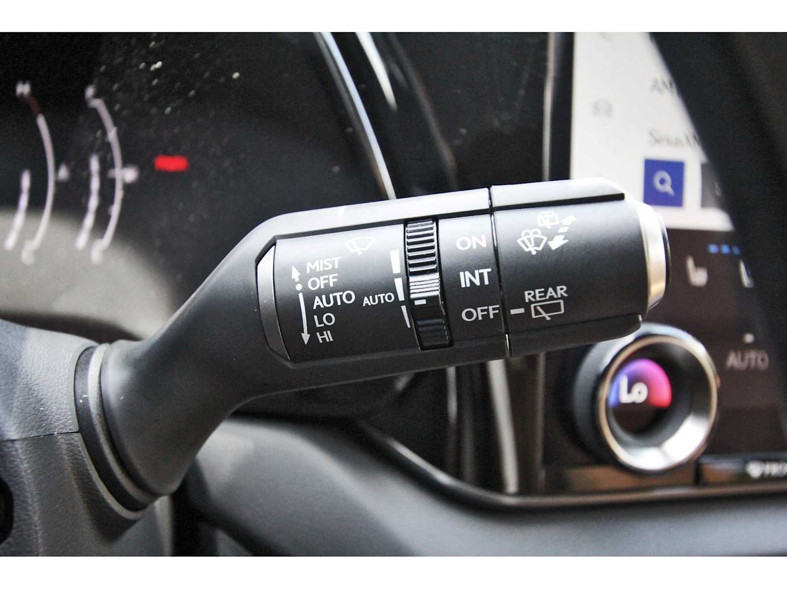 Used 2023 Lexus RX 350 Premium Plus w/ Cold Area Package FWD image 18