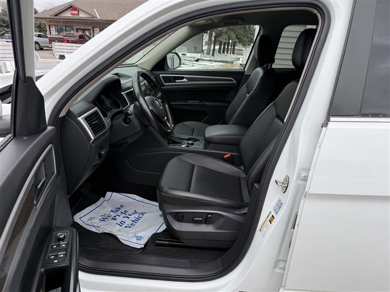 Used 2018 Volkswagen Atlas SE image 5