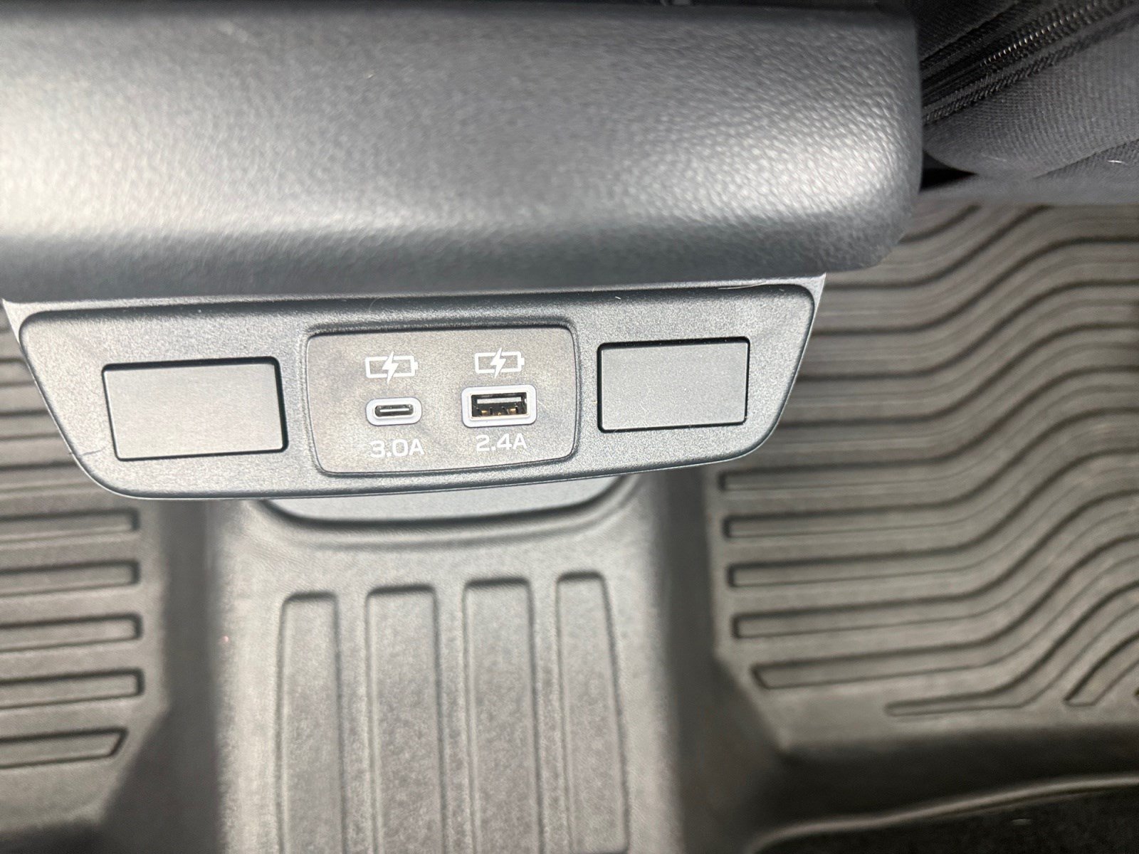 Used 2024 Subaru WRX Premium AWD/4WD image 32