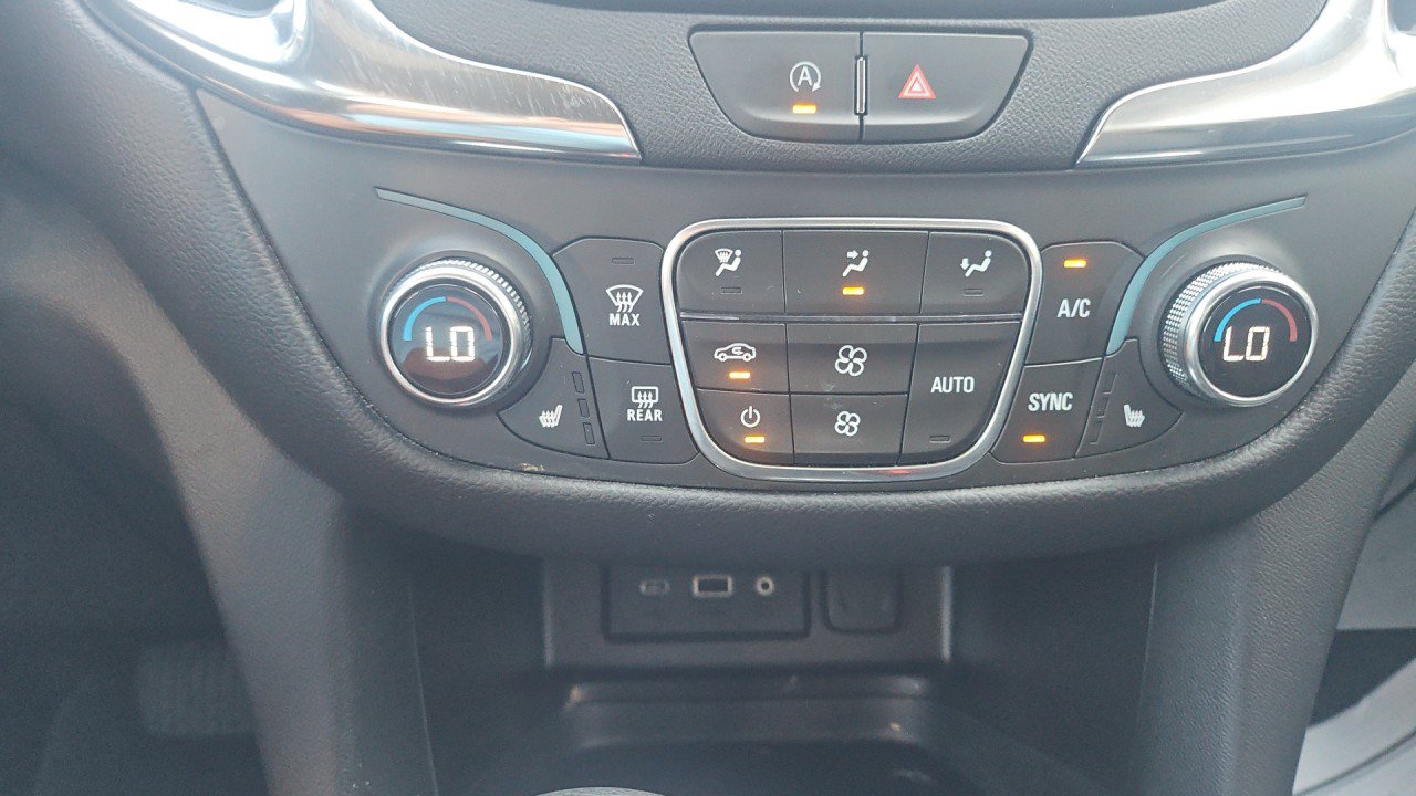 Used 2024 Chevrolet Equinox LT AWD/4WD image 20