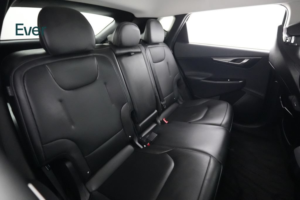 Used 2025 Kia EV6 Wind RWD image 5