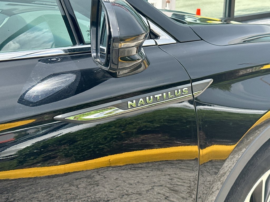 Used 2019 Lincoln Nautilus Reserve AWD/4WD image 35