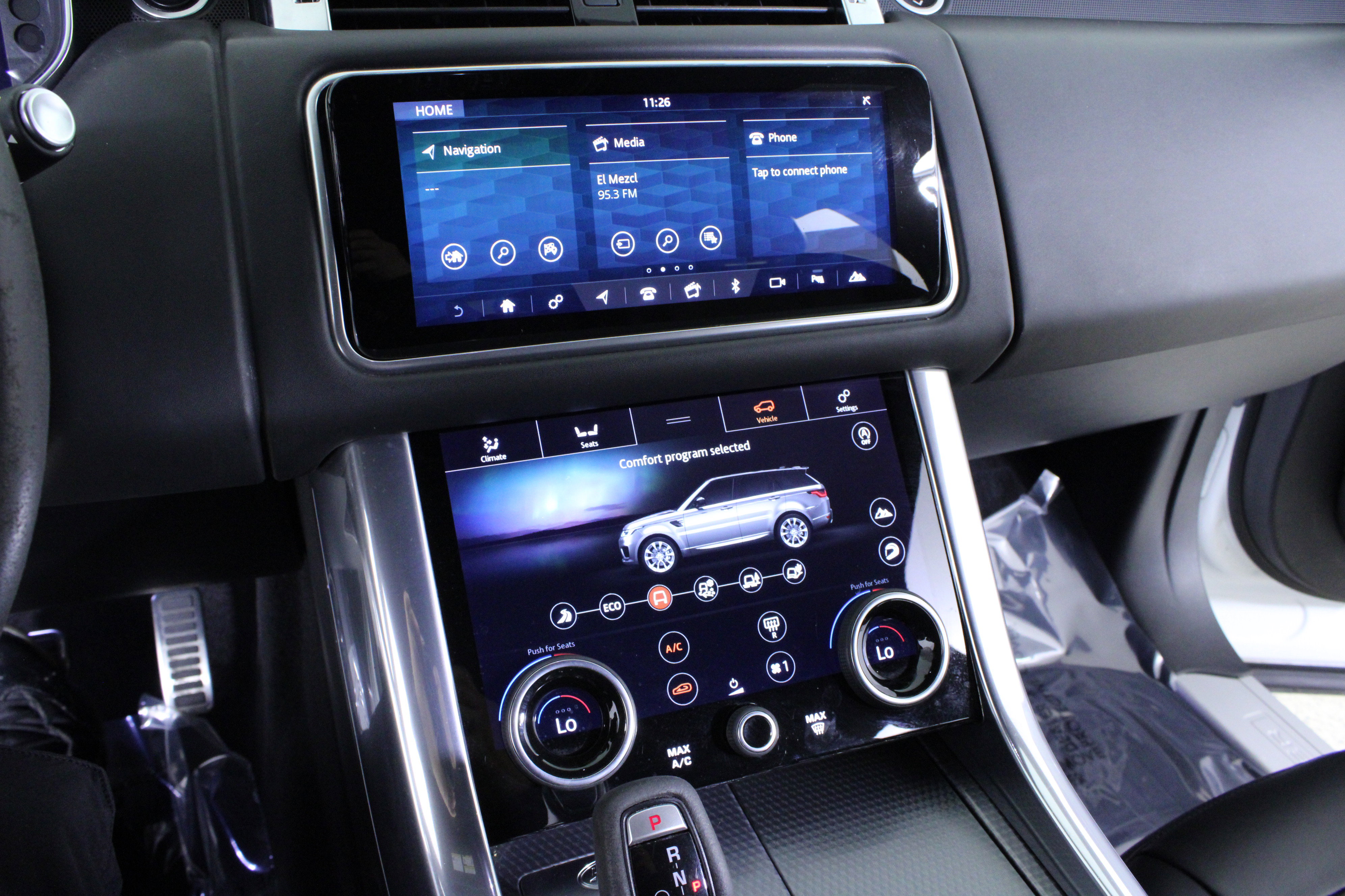 Used 2020 Land Rover Range Rover Sport HST image 27