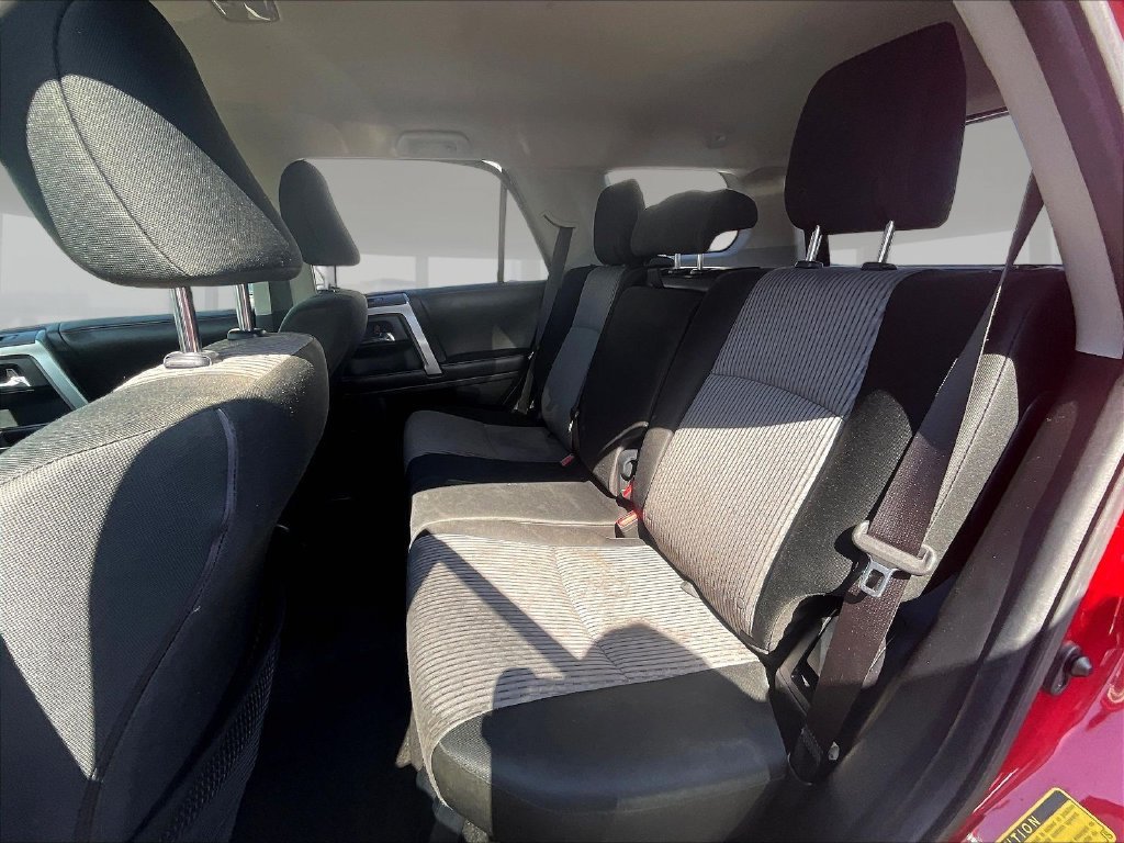 Used 2019 Toyota 4Runner SR5 AWD/4WD image 21