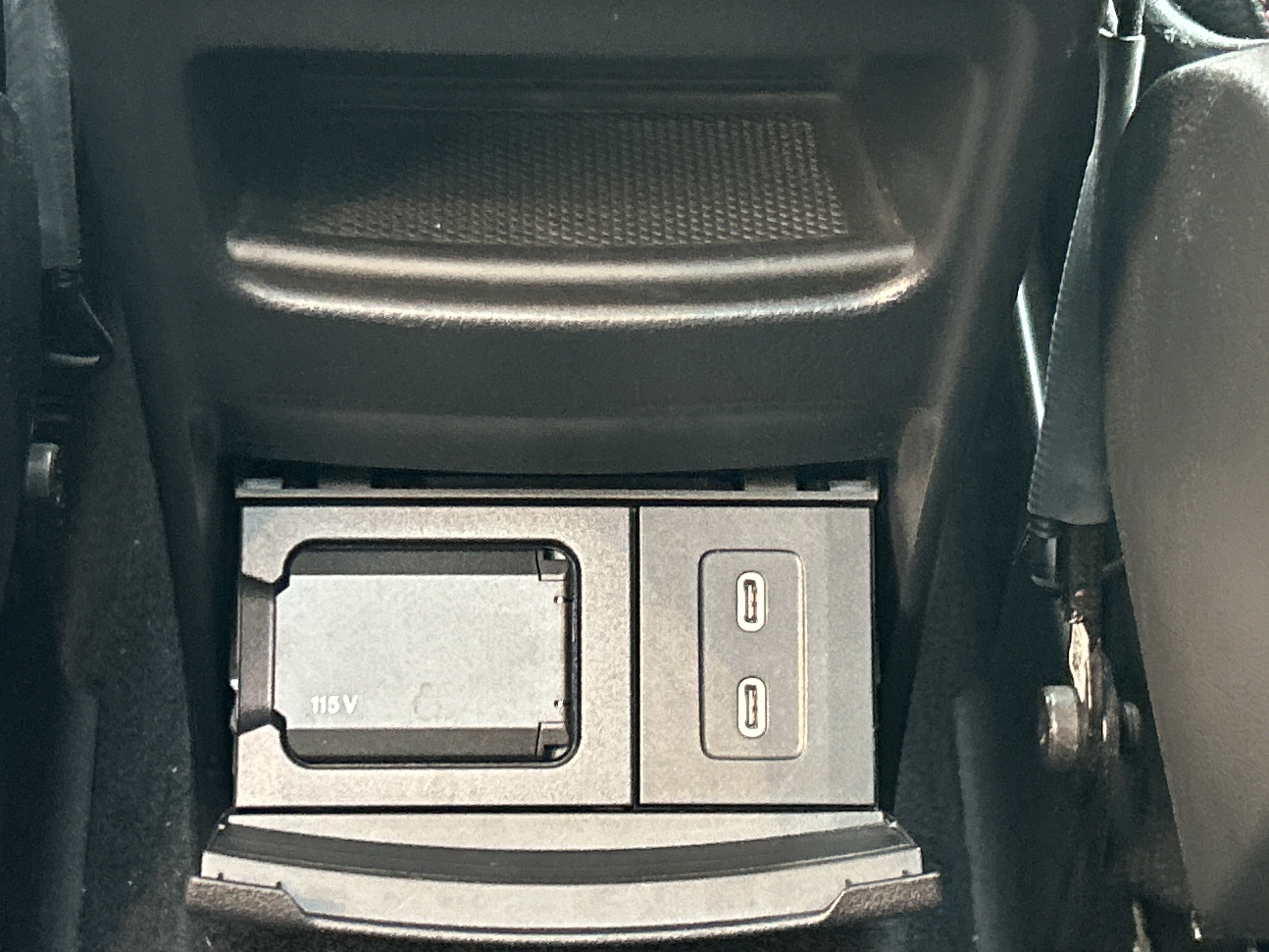 Certified 2024 Mercedes-Benz GLA 250 image 41
