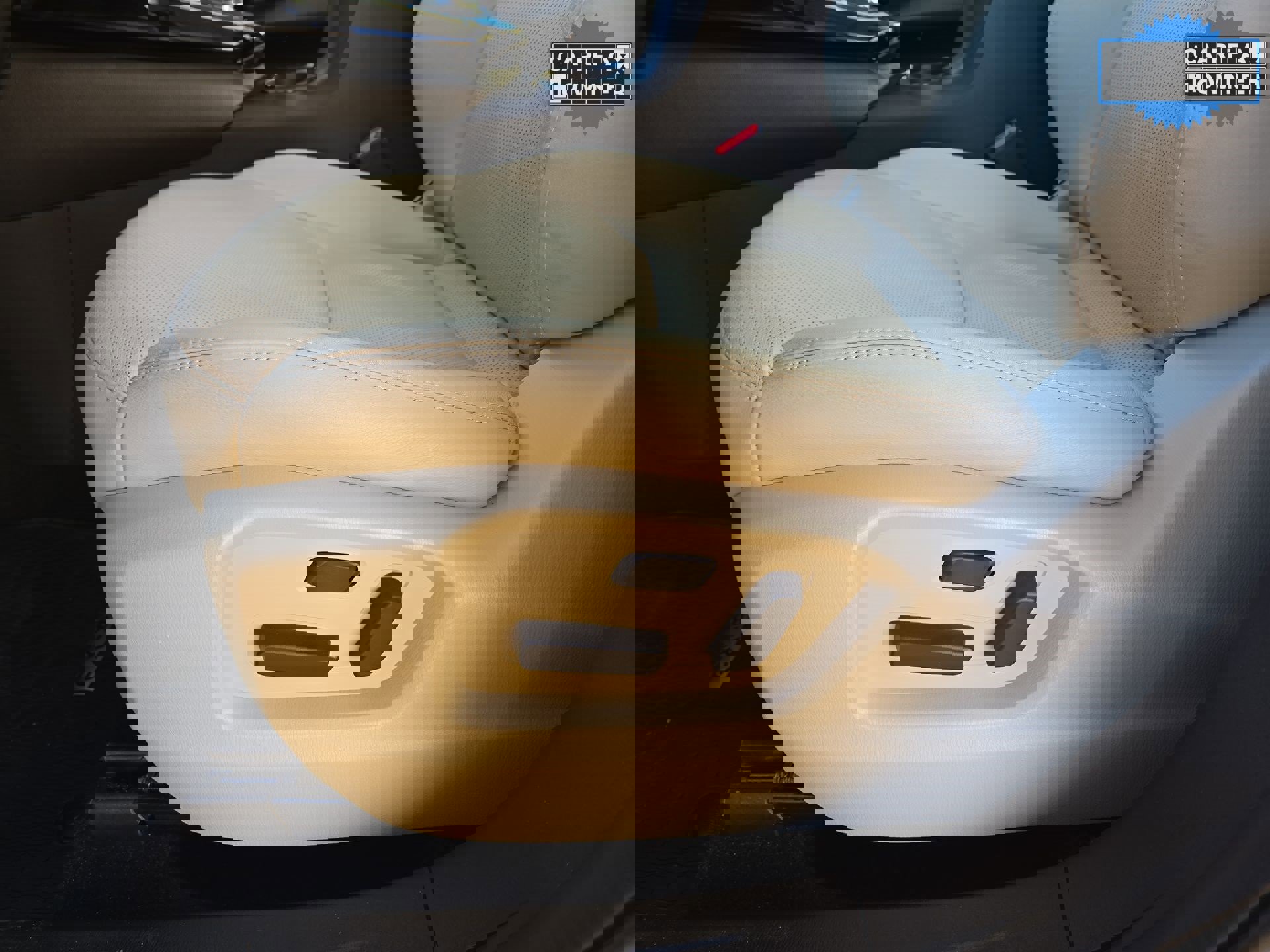 Used 2023 MAZDA CX-9 Touring image 17