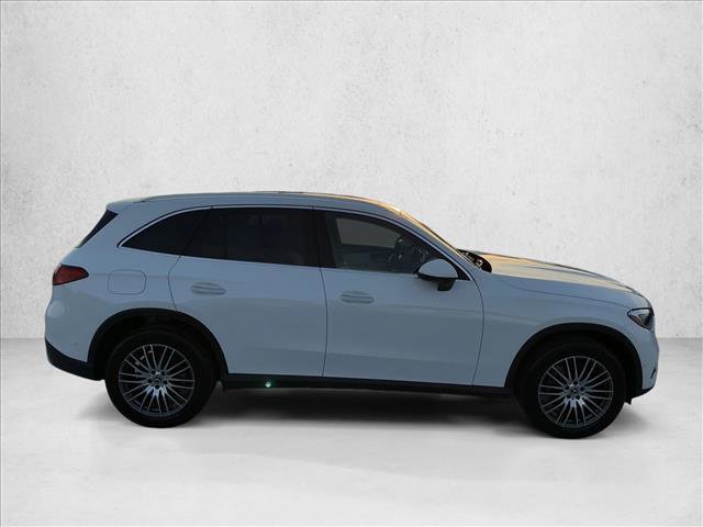 Certified 2026 Mercedes-Benz GLC 300 4MATIC image 4