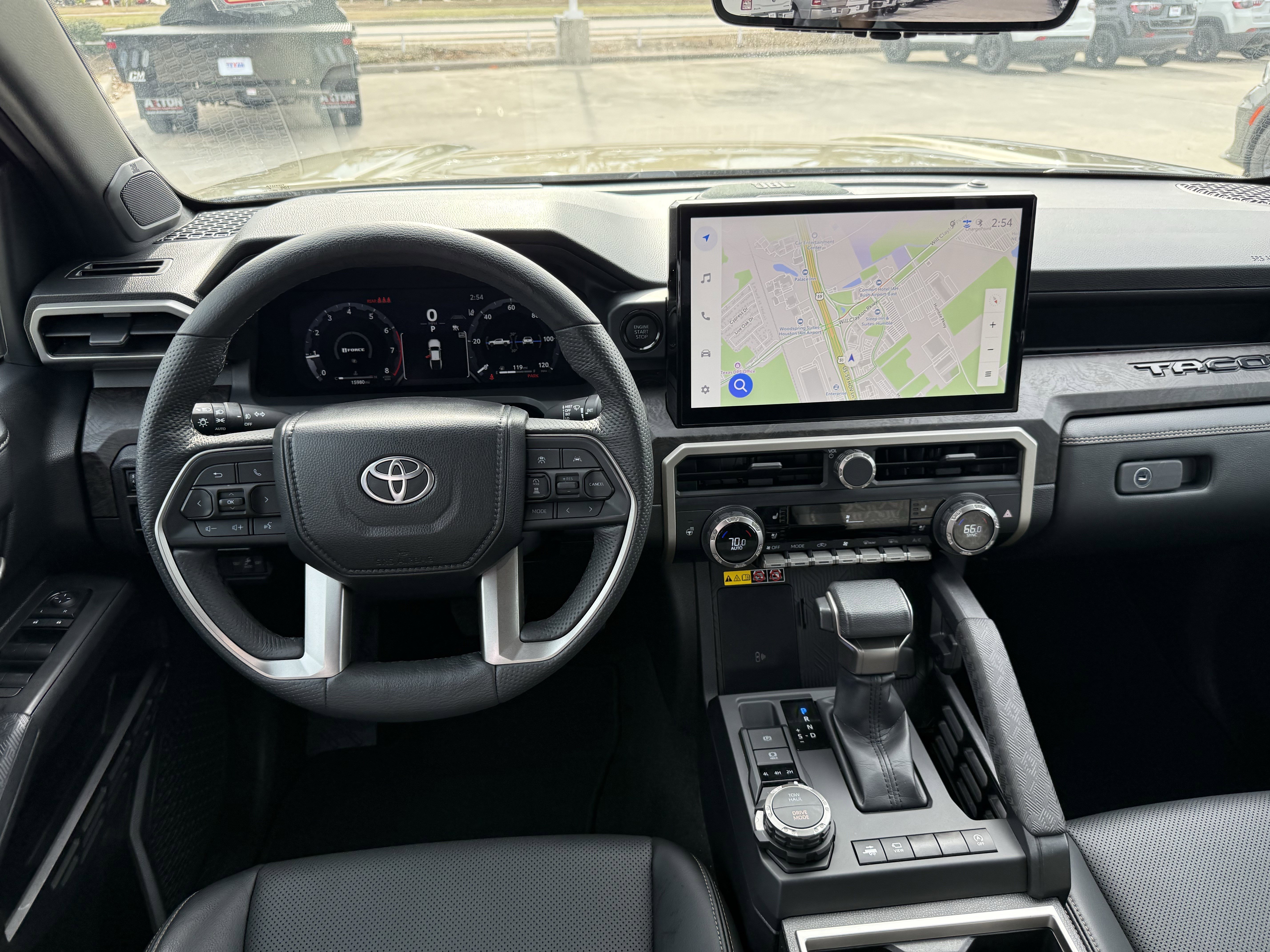 Used 2025 Toyota Tacoma 4x4 Double Cab image 14