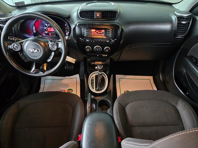 Used 2016 Kia Soul FWD image 14