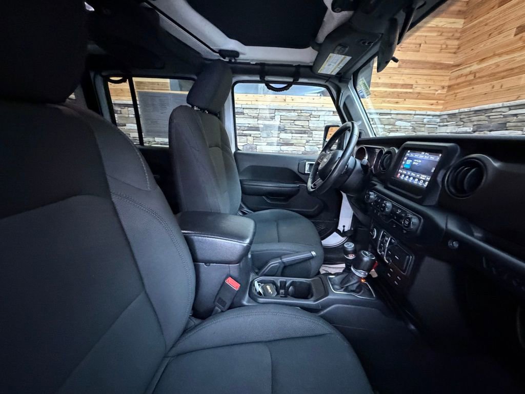 Used 2018 Jeep Wrangler Unlimited Sport S image 14
