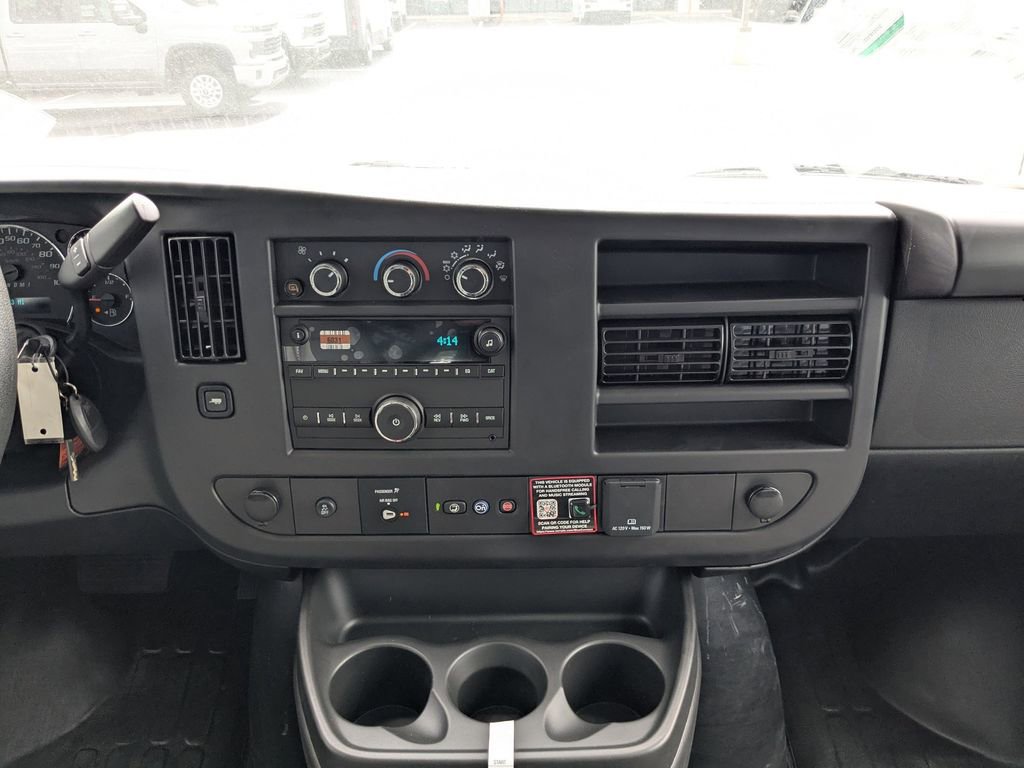 New 2025 Chevrolet Express 2500 w/ Driver Convenience Package image 18
