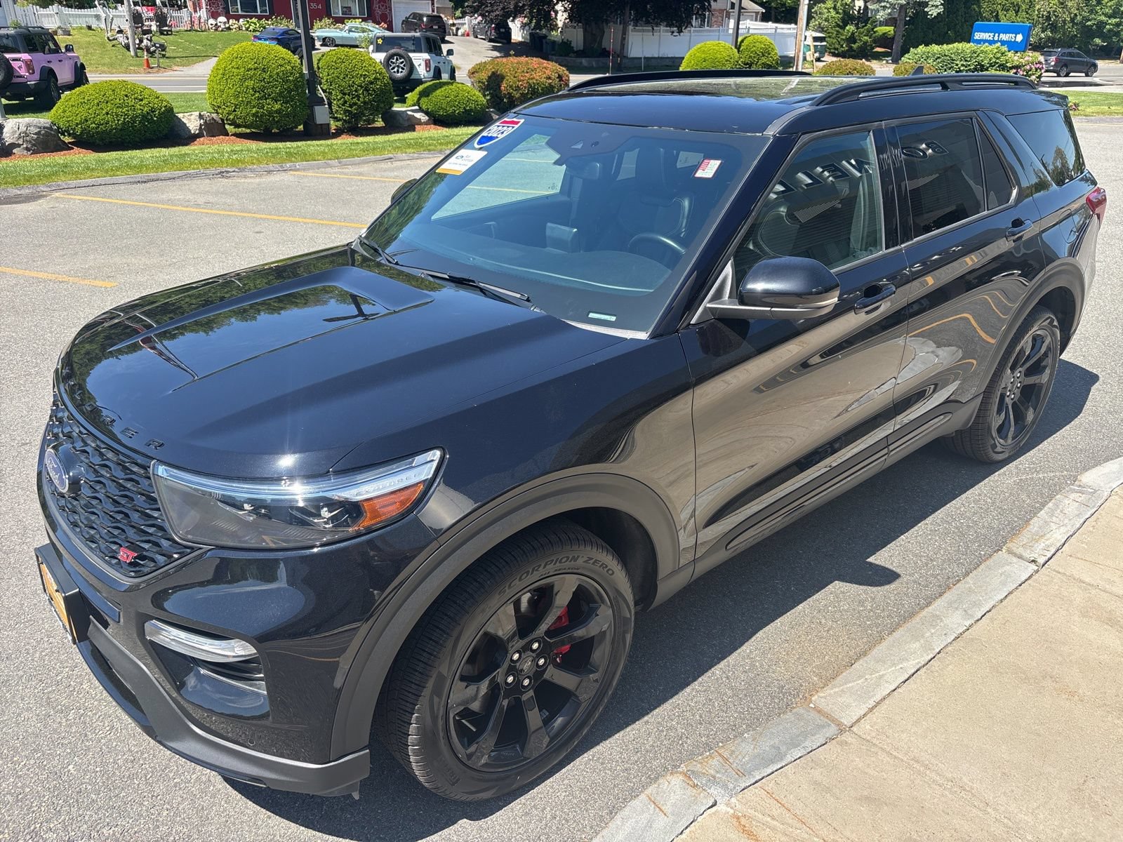 Used 2023 Ford Explorer ST w/ Equipment Group 401A AWD/4WD image 7