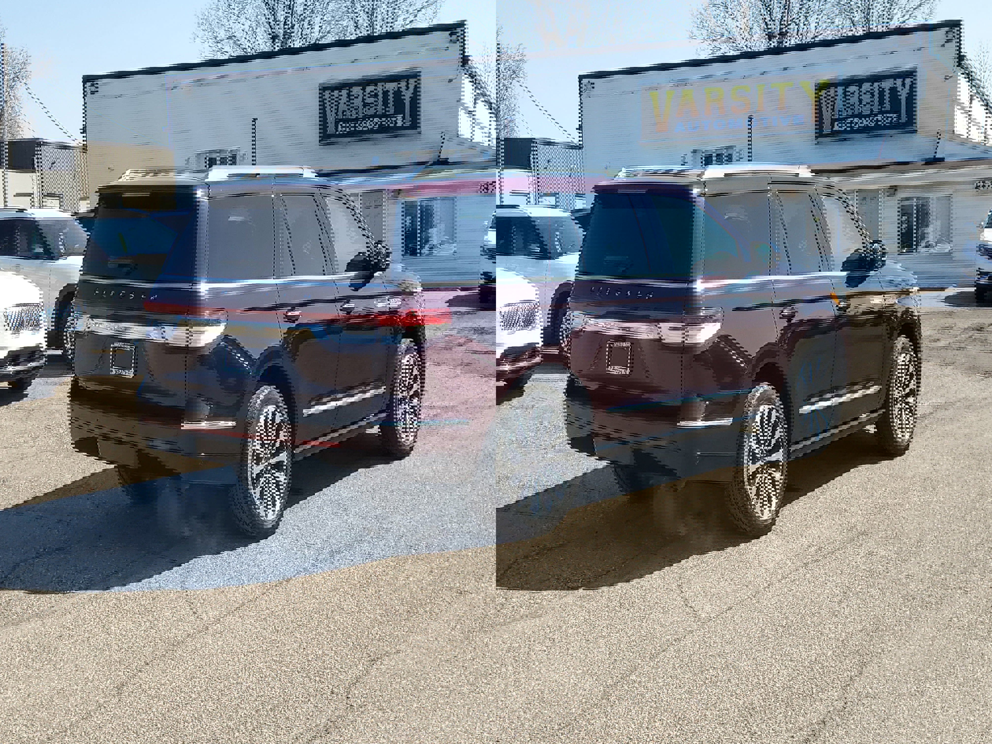 Certified 2023 Lincoln Navigator Reserve AWD/4WD image 6