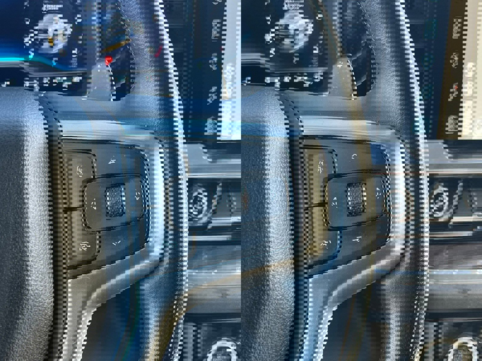 Used 2023 Chevrolet Silverado 1500 LT Trail Boss w/ Protection Package image 27