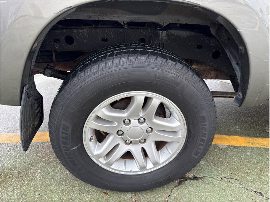 Used 2006 Toyota Tundra Limited image 22