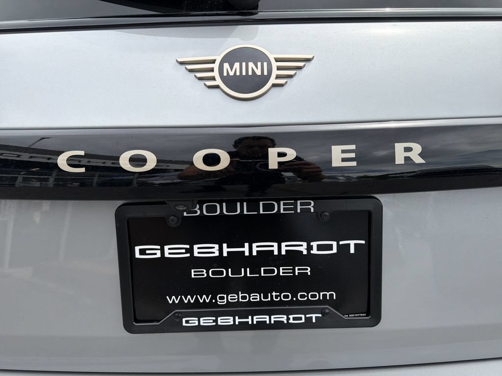 Used 2026 MINI Cooper 2-Door Hardtop FWD image 12