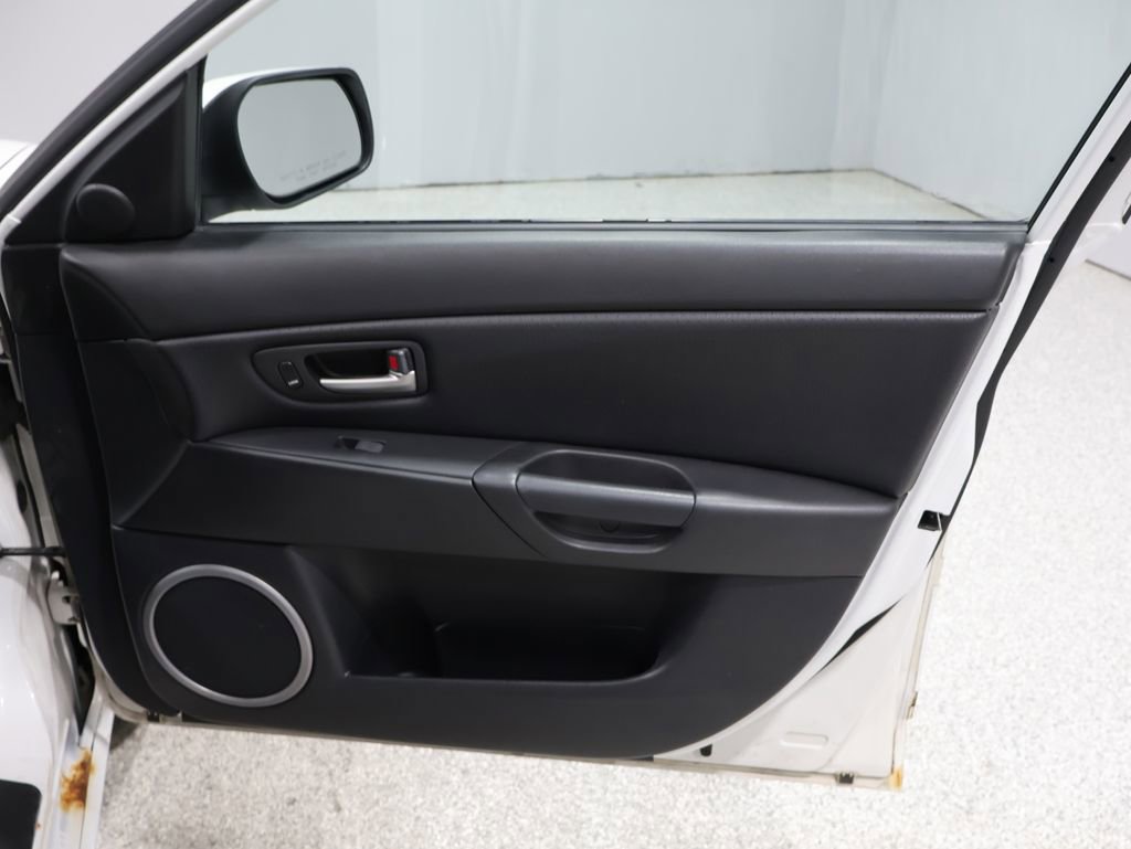 Used 2006 MAZDA MAZDA3 s Grand Touring image 22