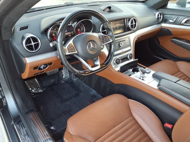 Used 2018 Mercedes-Benz SL 450 image 4